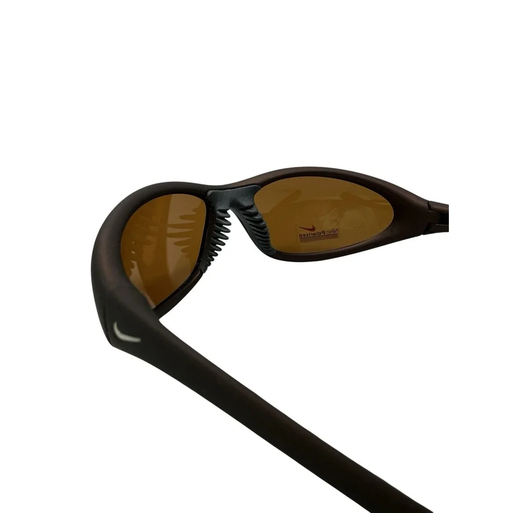 Nike Tarj Classic Sunglasses. EV0066 201 Soft Brown Polarized Lenses.